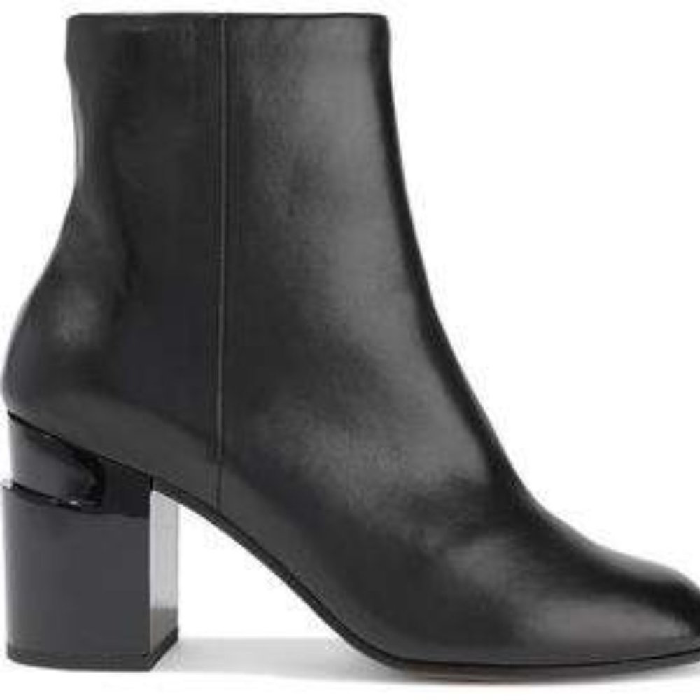 ROBERT CLERGERIE Keyla glossed-leather ankle boots